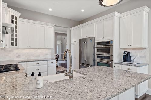 12 Ambermist Way, Lacey NJ  08731 exterior