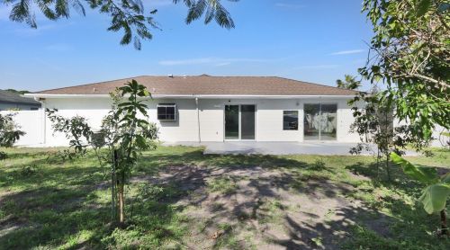 808 Aspenwood Cir, Kissimmee FL  34743-8823 exterior