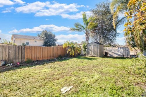 128 7th St, Santa Paula CA  93060-2616 exterior