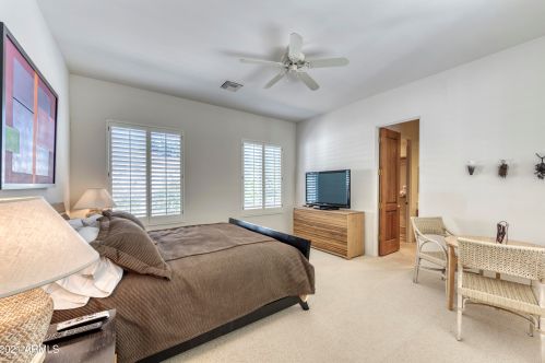 9590 55th St, Scottsdale AZ 85254-1786 exterior