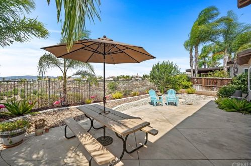 45035 Rutherford St, Temecula CA  92592-5529 exterior