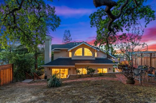 464 Upland Rd, Redwood City CA  94062-2826 exterior