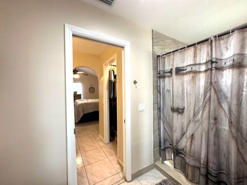 2062 Floresta Dr, Fort Pierce FL  34984-4706 exterior