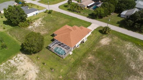 304 18th St, Cape Coral, FL 33909-5223