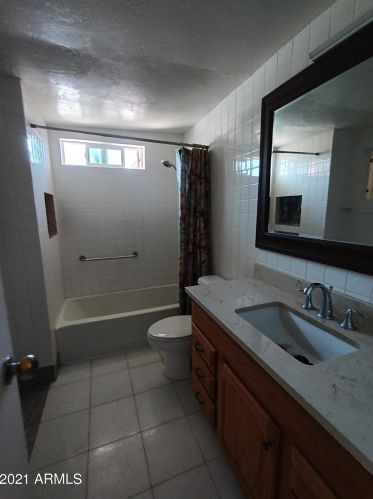 6219 12 Pl, Phoenix AZ 85014-4004 exterior