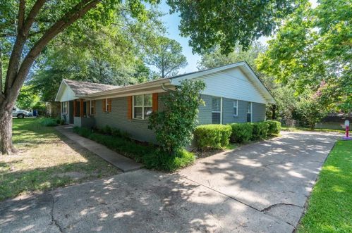 5607 Kayway Dr, Greenville TX  75402-6413 exterior