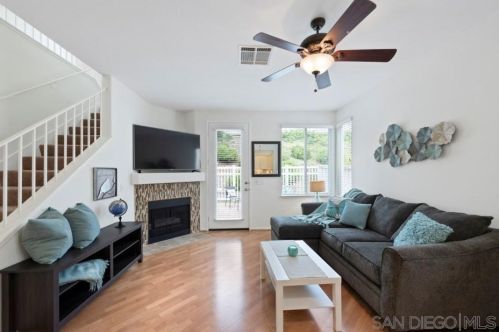 9530 Compass Point Dr, San Diego CA 92126-8527 exterior