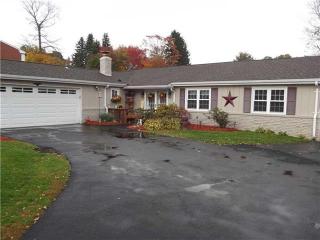 310 Pennsylvania Ave, Verona, PA 15147-3823