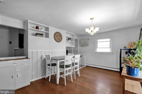 349 Chestnut St, Pottstown PA  19464-5638 exterior