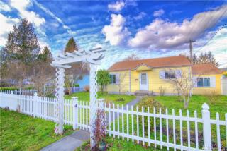 3007 17th St, Everett WA  98201-2140 exterior