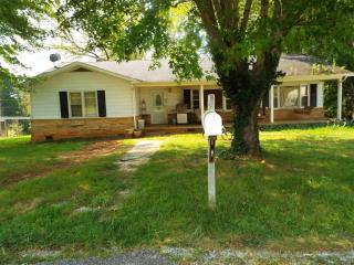 2045 Reagan Rd, Byrdstown, TN 38549-4745