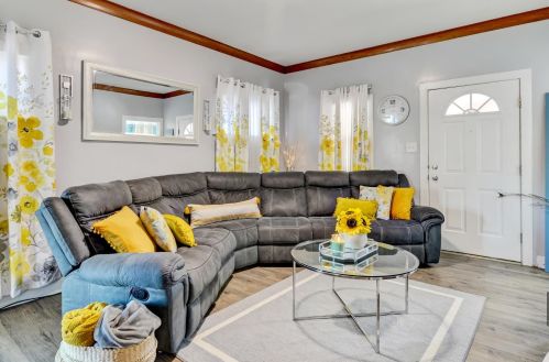 1045 Lyons St, Hammond IN  46320-2619 exterior