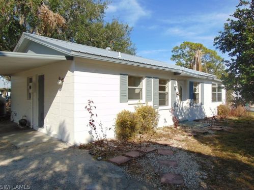 312 Stanford St, Lehigh Acres FL  33936-5020 exterior
