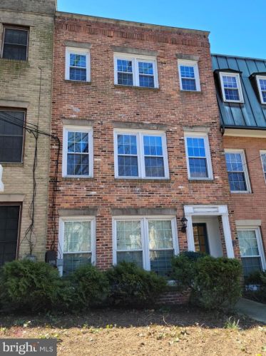 4230 River Rd, Washington, DC 20016-4505