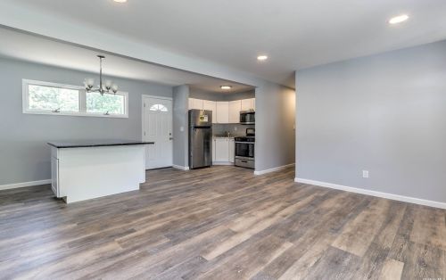 107 Malts Ave, West Islip NY  11795-2507 exterior