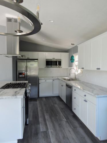 6577 Melrose Dr, North Highlands CA  95660-4378 exterior