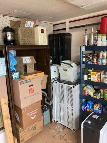 37 Damon Rd, Cincinnati OH 45218-1040 exterior