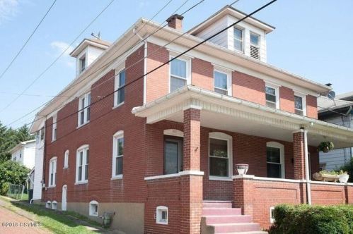 561 Front St, Lithia Springs, PA 17857-1254