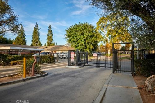 4723 Jackson St, Riverside CA 92503-2018 exterior