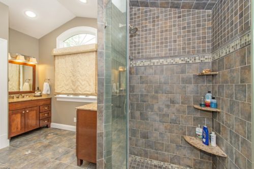 381 Morris Ave, Mountain Lakes NJ  07046-1641 exterior