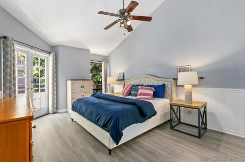 1155 Pacific Beach Dr, San Diego CA  92109-5149 exterior