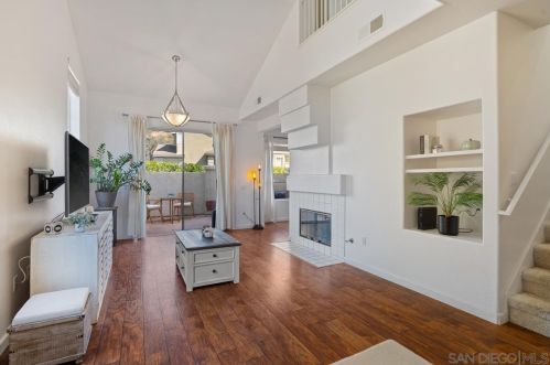 9461 Questa Pointe, San Diego, CA 92126-5531