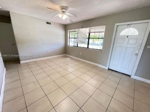 7021 26 St, Hollywood FL  33025-2979 exterior
