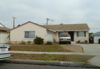 3713 147th St, Hawthorne, CA 90250-8403