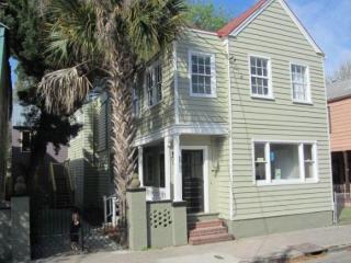 39 Ashe St, Charleston SC  29403-5345 exterior