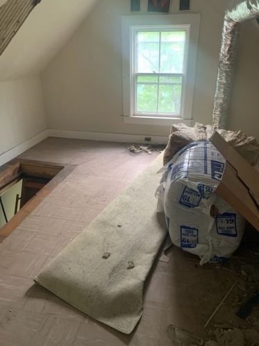 2 Linden St, Mansfield MA 02048-2226 exterior