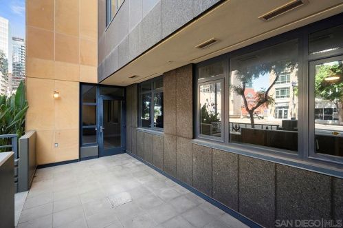 1325 Pacific Hwy, San Diego, CA 92101-2580