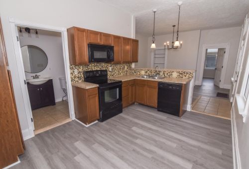 409 Hooper St, Covington, KY 41016-1429