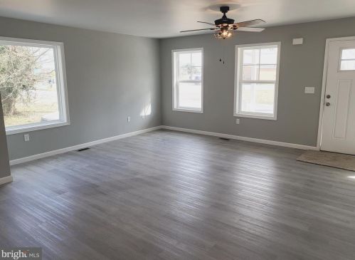 99 Sorghum Mill Rd, Dover DE  19901-6806 exterior