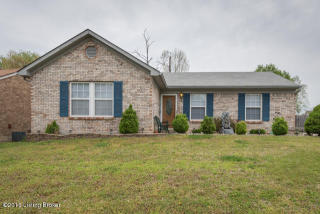 3103 Pine Trace Ct, Louisville, KY 40272-4253