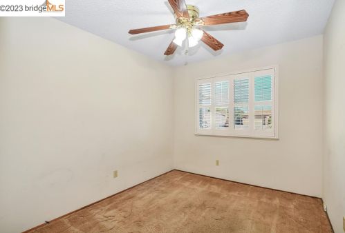 41 Flori Ct, Oakley, CA 94561-2301