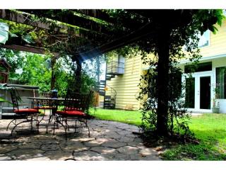410 Gatlin Ave, Orlando, FL 32806-6940