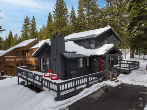 1016 Martis Lndg, Truckee CA  96161-4000 exterior
