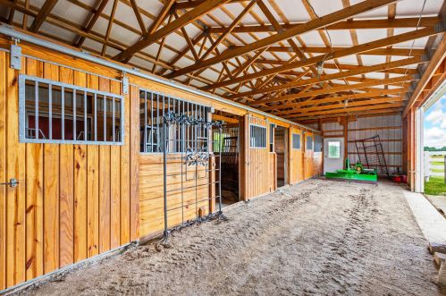 2970 Arbuckle Rd, London OH  43140-9617 exterior