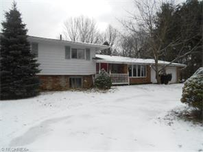 7195 Kingsview Rd, Macedonia, OH 44067-2562