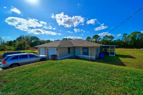 2800 Haviland Ave, Lehigh Acres, FL 33973-3776