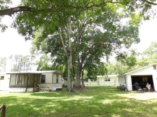 23936 Armadillo Rd, Astor FL  32102-2606 exterior