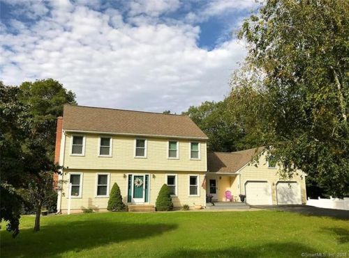 33 Stanley Rd, North Windham, CT 06280-1123