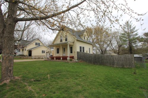 109 Vernon St, Westby, WI 54667-1121