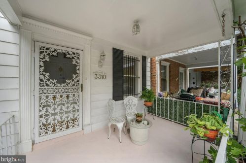 3310 Brown St, Washington, DC 20010-1811