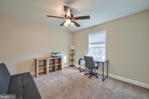 515 Spring Run Dr, Navy Sup Dpt PA  17055-5580 exterior