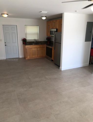 1540 10 St, West Palm Beach FL  33404-6505 exterior