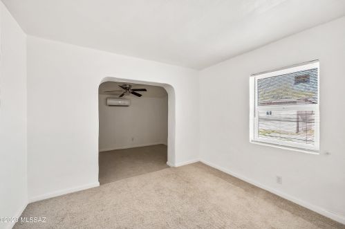 302 Oregon St, Tucson AZ  85706-3250 exterior