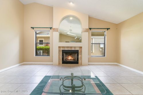 3880 Tanglewood Cir, Titusville, FL 32780-3525