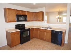 110 Daisy Dr, Rockwall TX  75087-9339 exterior