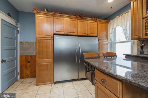 419 Derstine Ave, Lansdale PA 19446-3536 exterior